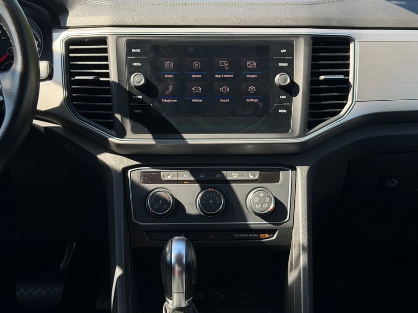 2018 Volkswagen Atlas - Image 15