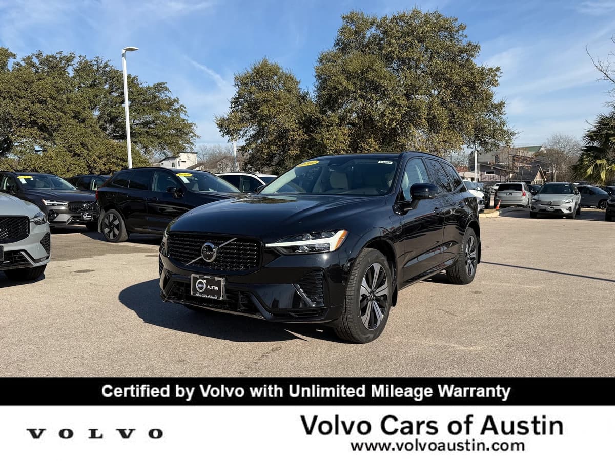 2024 Volvo XC60 plug-in hybrid - Image 1