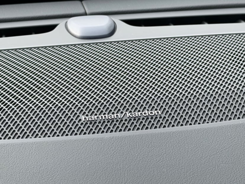 2026 Volvo XC90 plug-in hybrid - Image 14