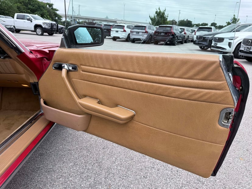 1988 Mercedes-Benz 560 - Image 12