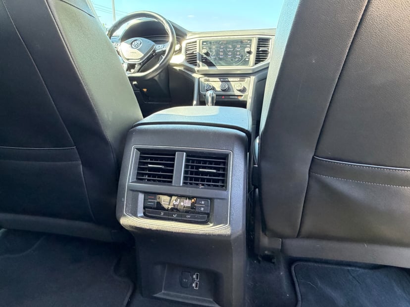 2018 Volkswagen Atlas - Image 14