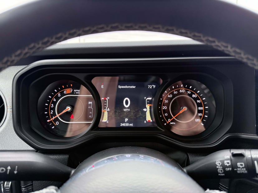 2025 Jeep Wrangler - Image 20