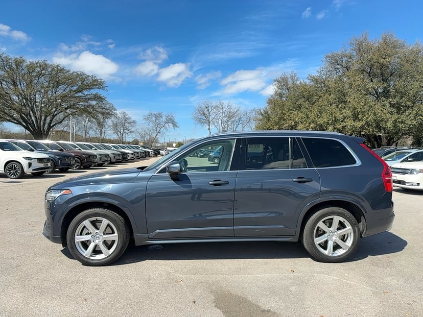 2021 Volvo XC90 - Image 2