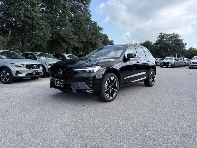 2026 Volvo XC60 - Image 1