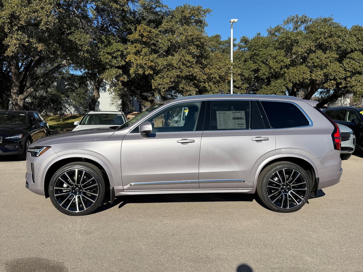 2026 Volvo XC90 - Image 3