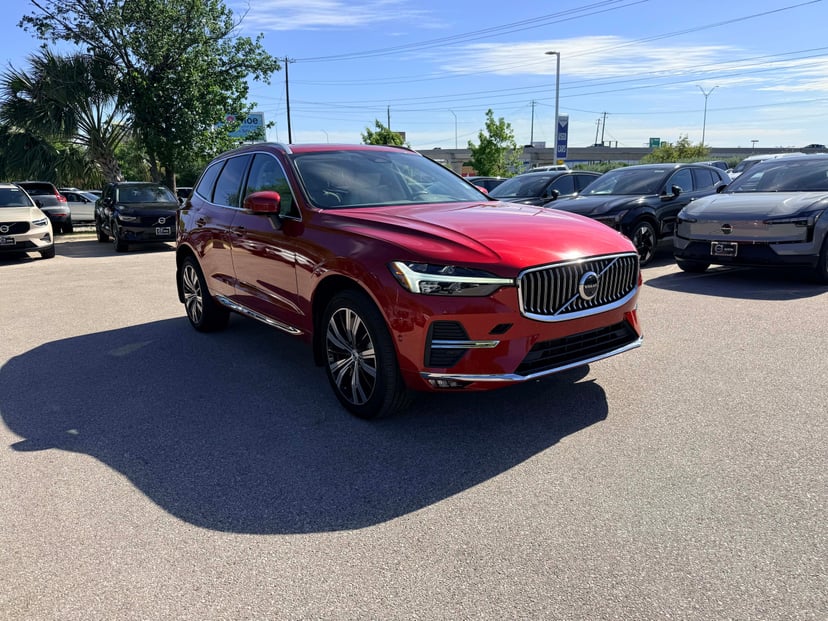 2023 Volvo XC60 - Image 6