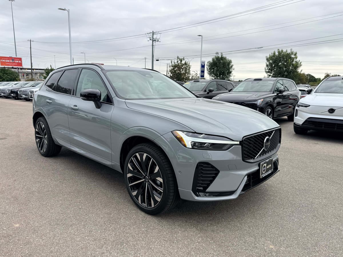 2026 Volvo XC60 - Image 7