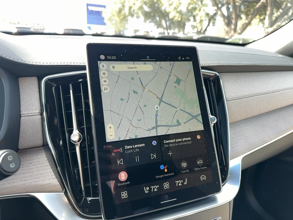 2026 Volvo XC90 - Image 23