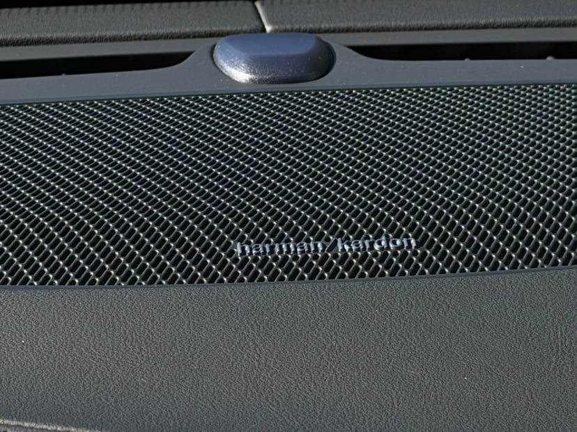 2026 Volvo XC90 - Image 16