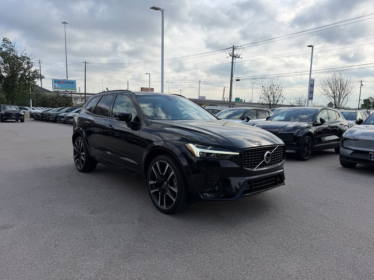 2024 Volvo XC60 - Image 7