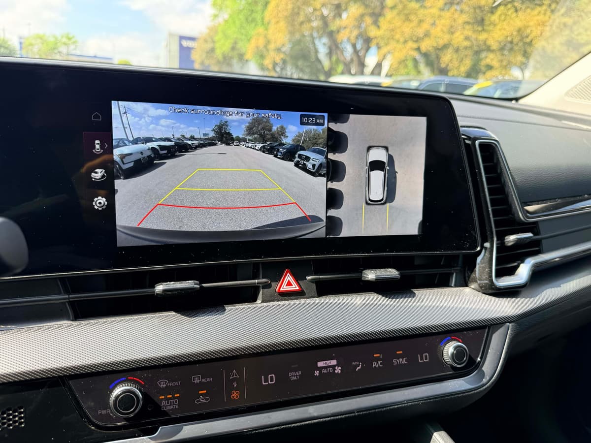 2025 Kia Sportage Hybrid - Image 15