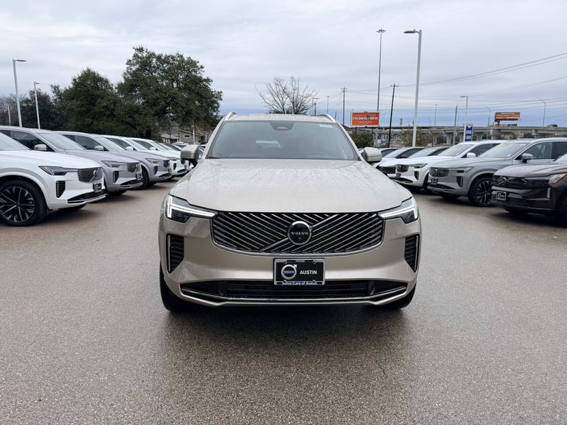 2026 Volvo XC90 - Image 7