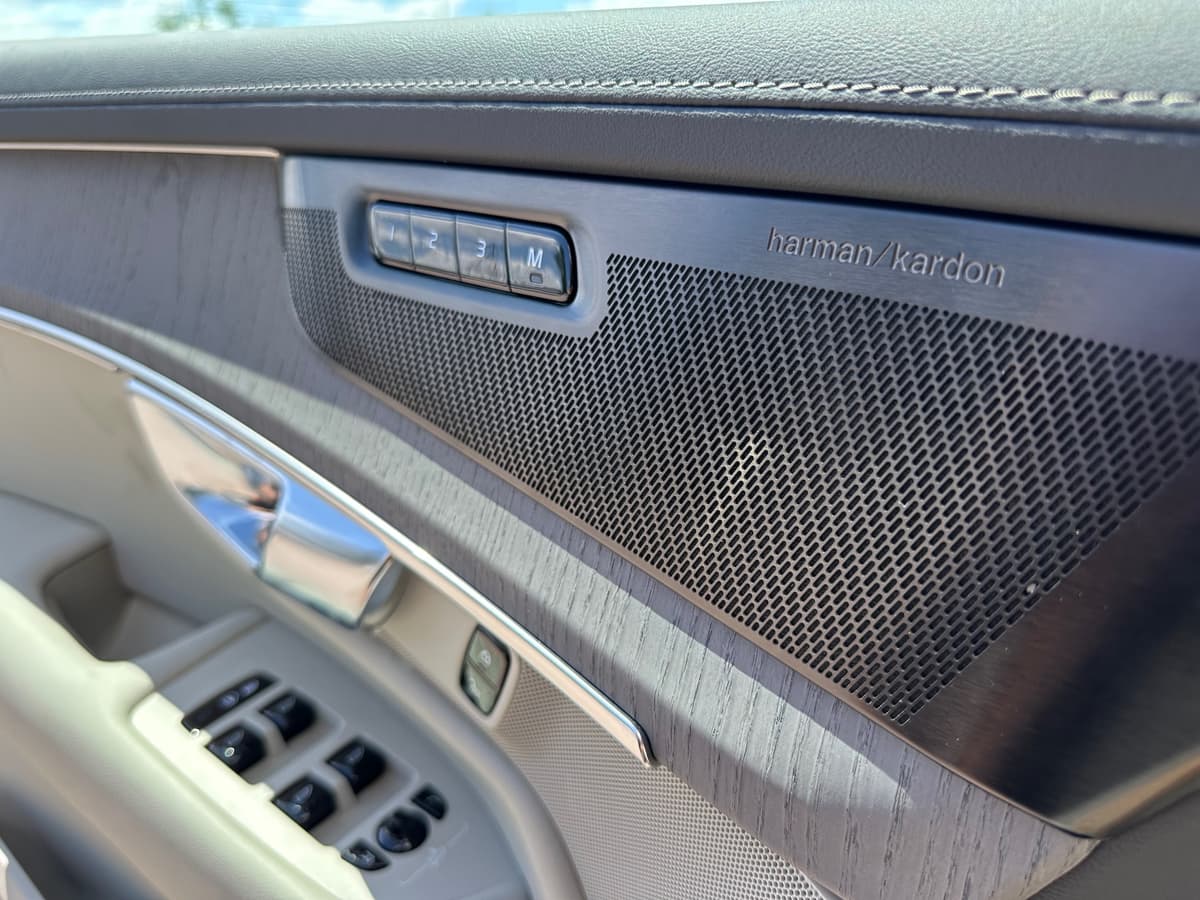 2026 Volvo XC90 - Image 19