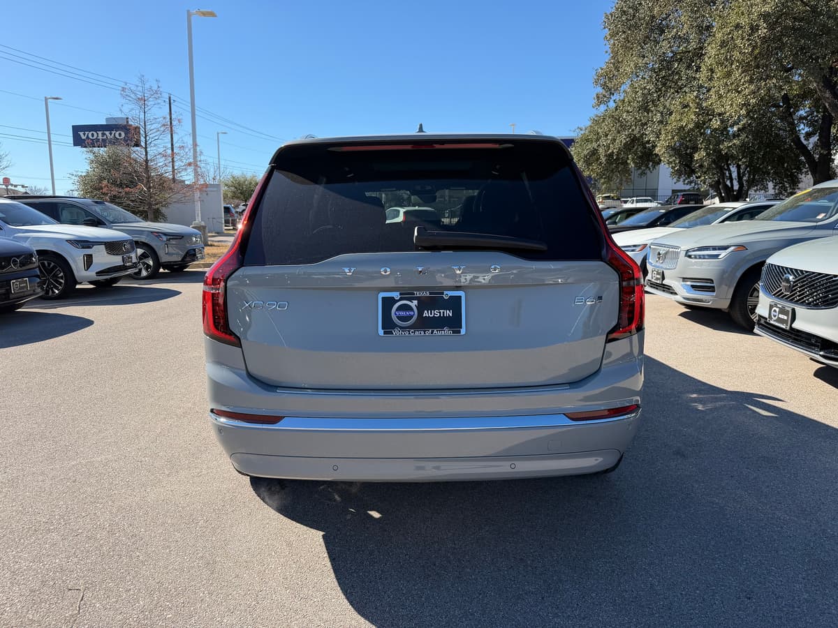 2026 Volvo XC90 - Image 5