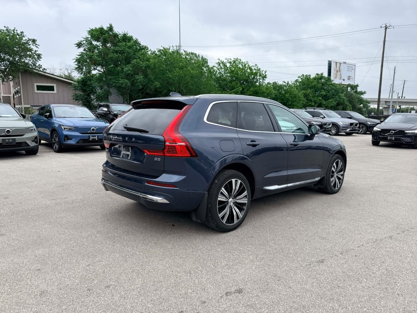 2023 Volvo XC60 - Image 3