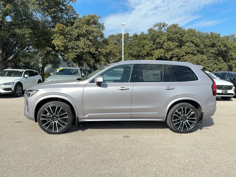 2026 Volvo XC90 - Image 2