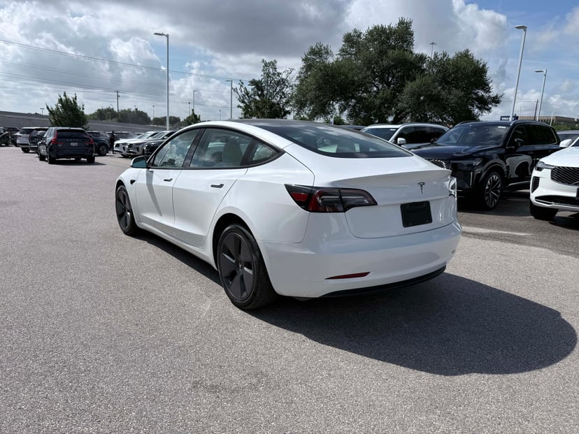 2023 Tesla Model 3 - Image 2