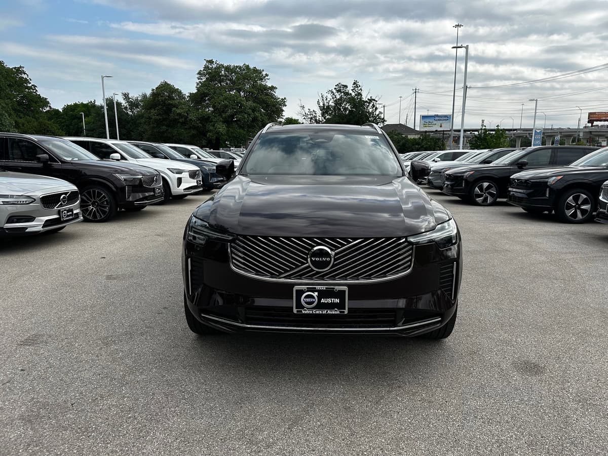 2025 Volvo XC90 - Image 6