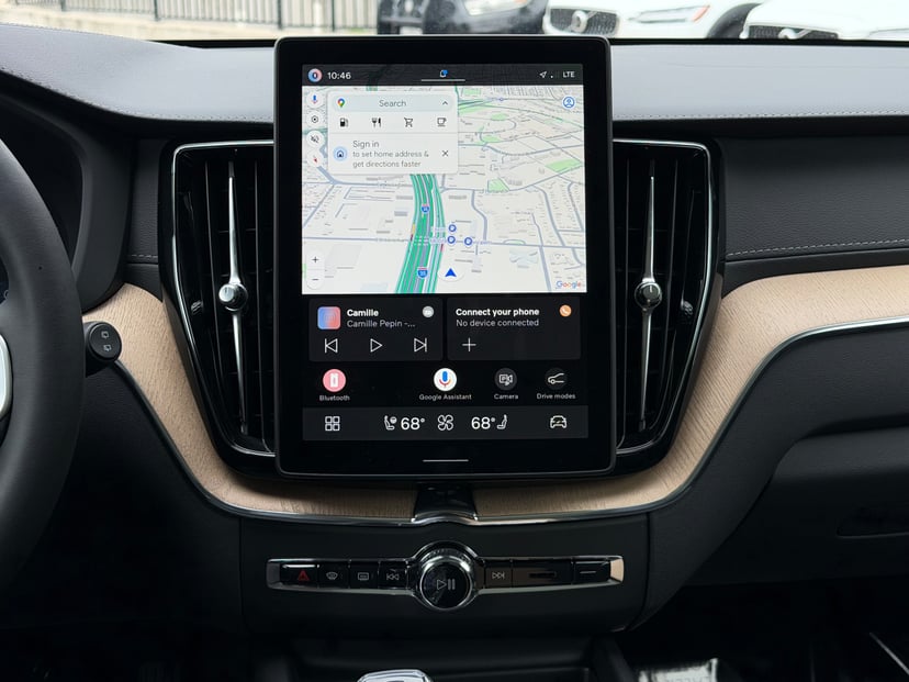 2026 Volvo XC60 - Image 8