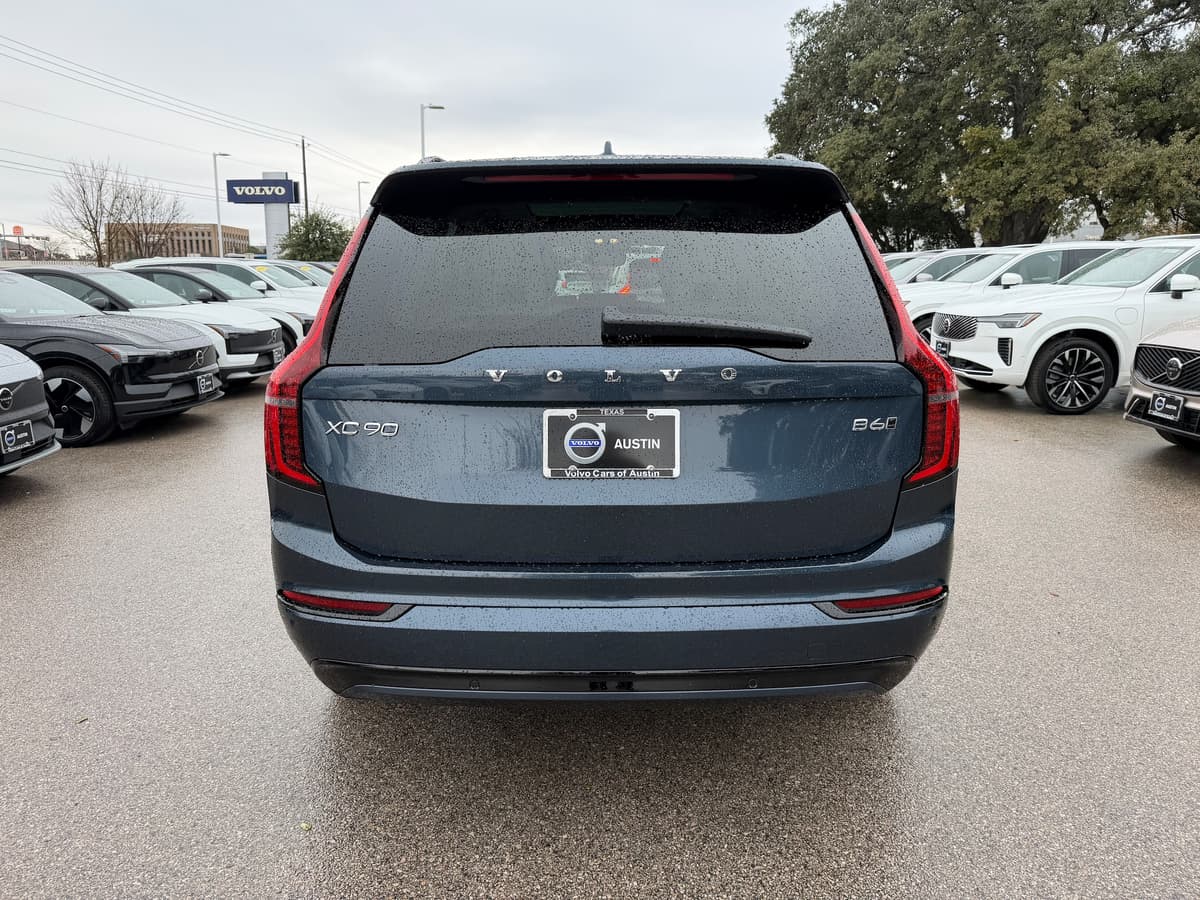 2026 Volvo XC90 - Image 5