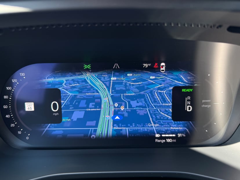 2023 Volvo C40 Recharge Pure Electric - Image 18