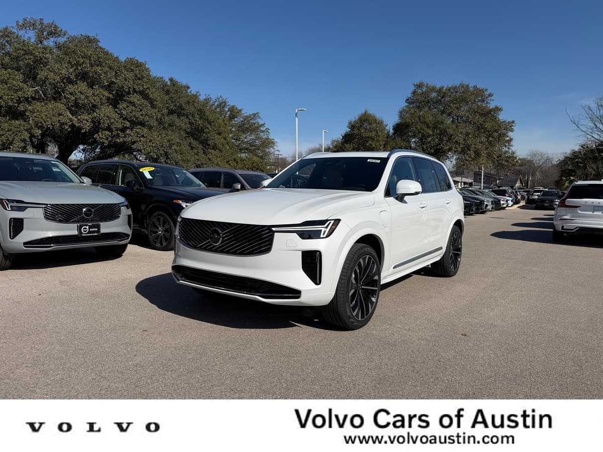 2026 Volvo XC90 plug-in hybrid - Image 1