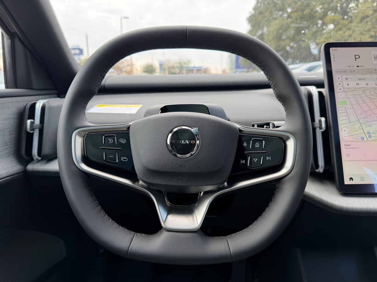 2026 Volvo EX30 Cross Country - Image 15