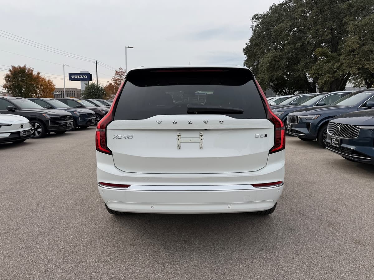 2026 Volvo XC90 - Image 5