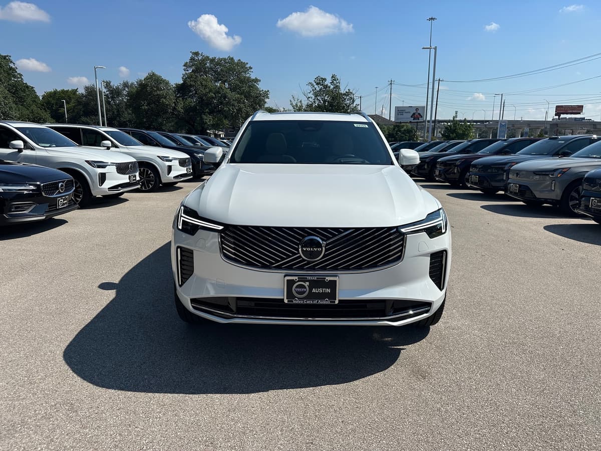 2026 Volvo XC90 - Image 6