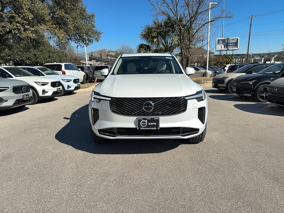 2026 Volvo XC90 - Image 9