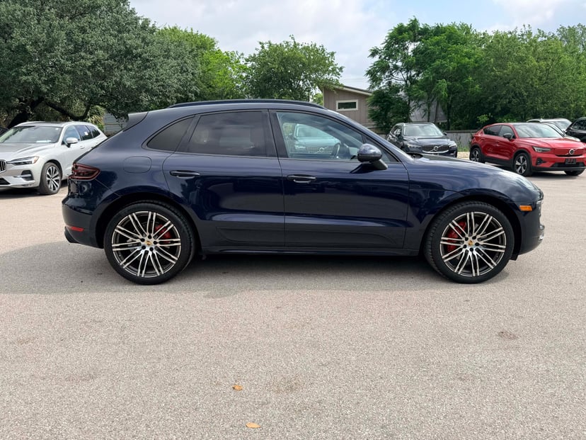 2018 Porsche Macan - Image 7