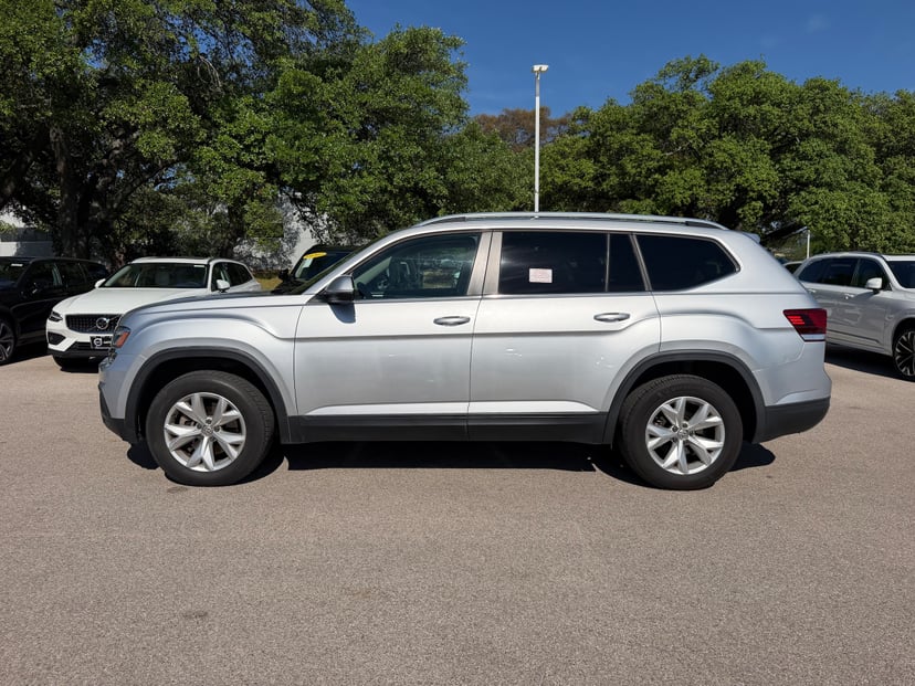 2018 Volkswagen Atlas - Image 2