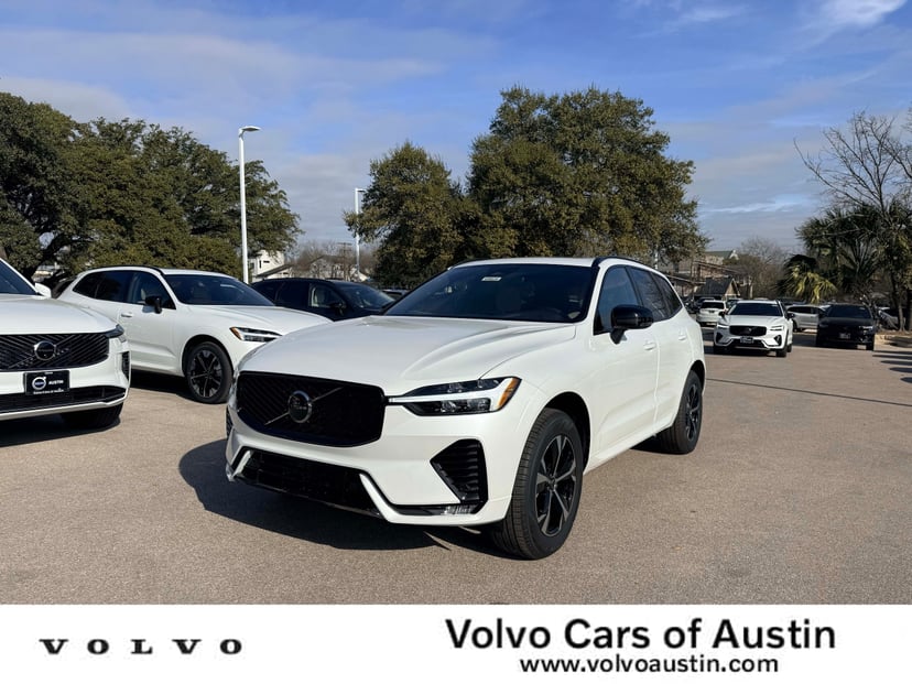 2026 Volvo XC60 - Image 2