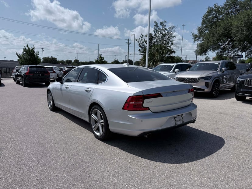 2018 Volvo S90 - Image 3