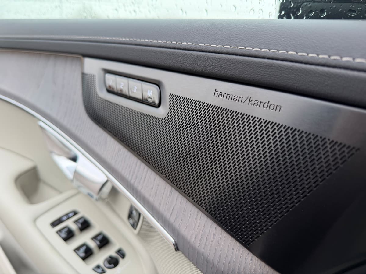 2026 Volvo XC90 - Image 19