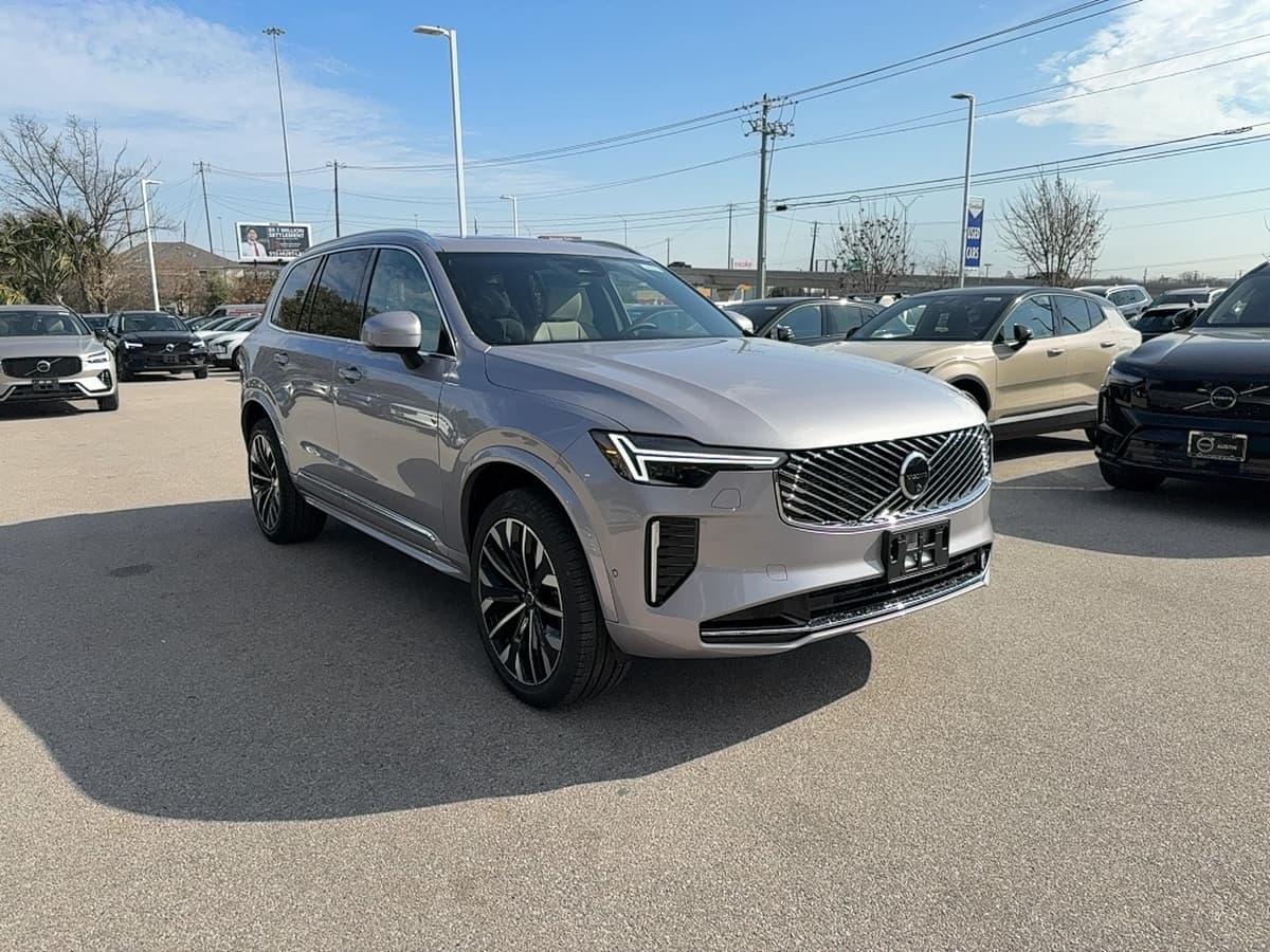 2026 Volvo XC90 - Image 6