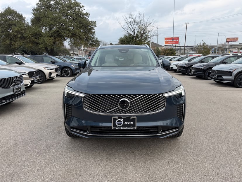 2026 Volvo XC90 - Image 6