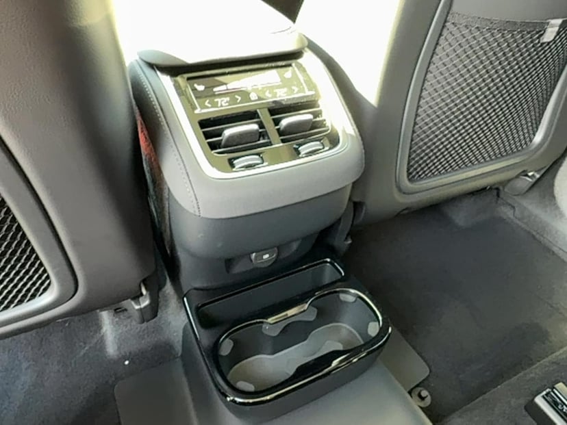 2026 Volvo XC90 - Image 17