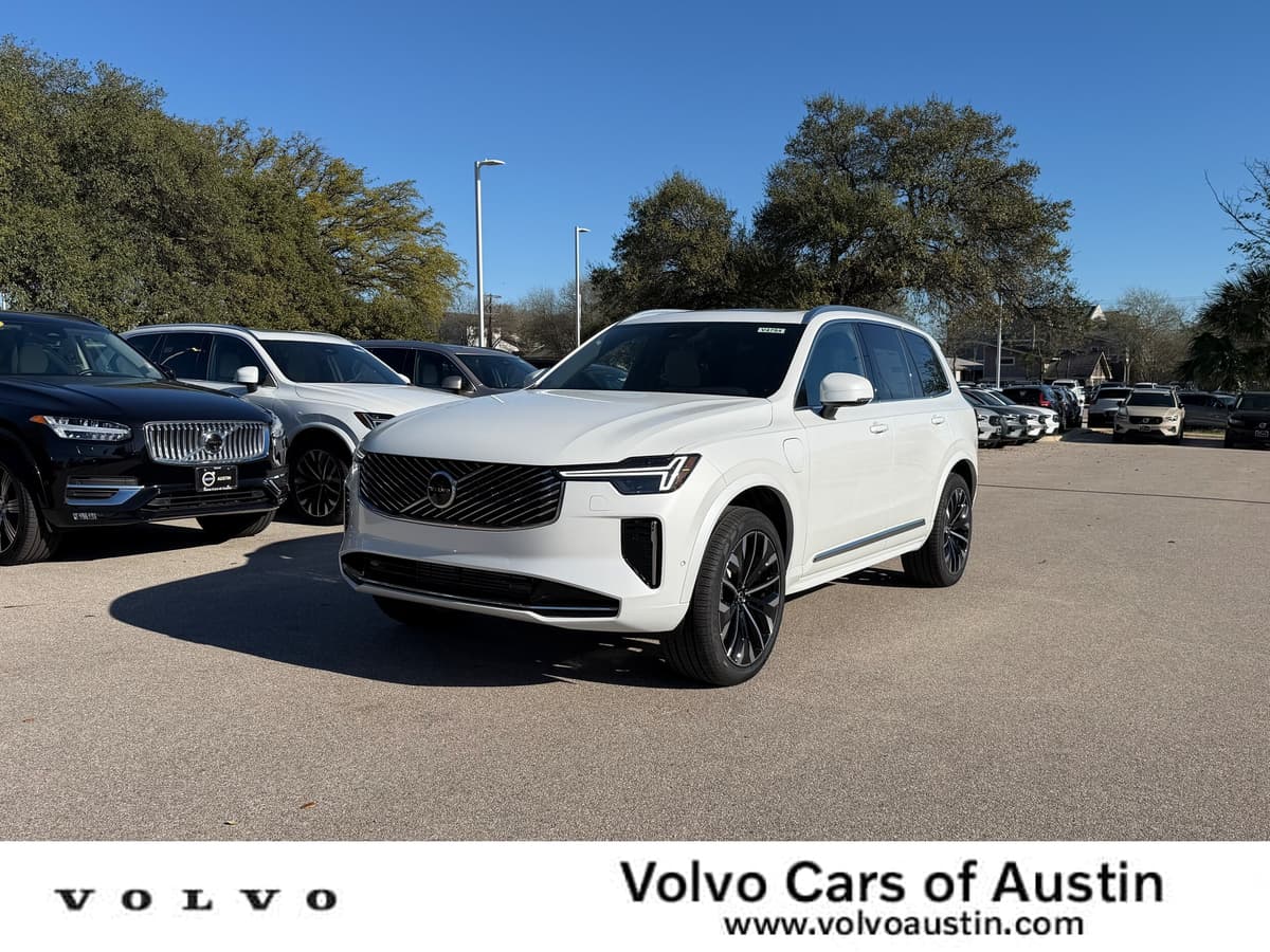 2026 Volvo XC90 plug-in hybrid - Image 1