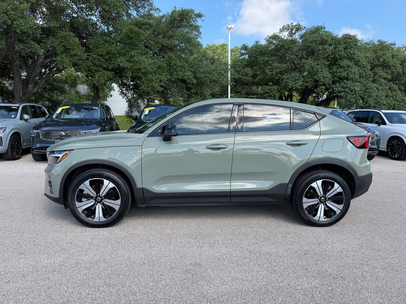 2023 Volvo C40 Recharge Pure Electric - Image 3