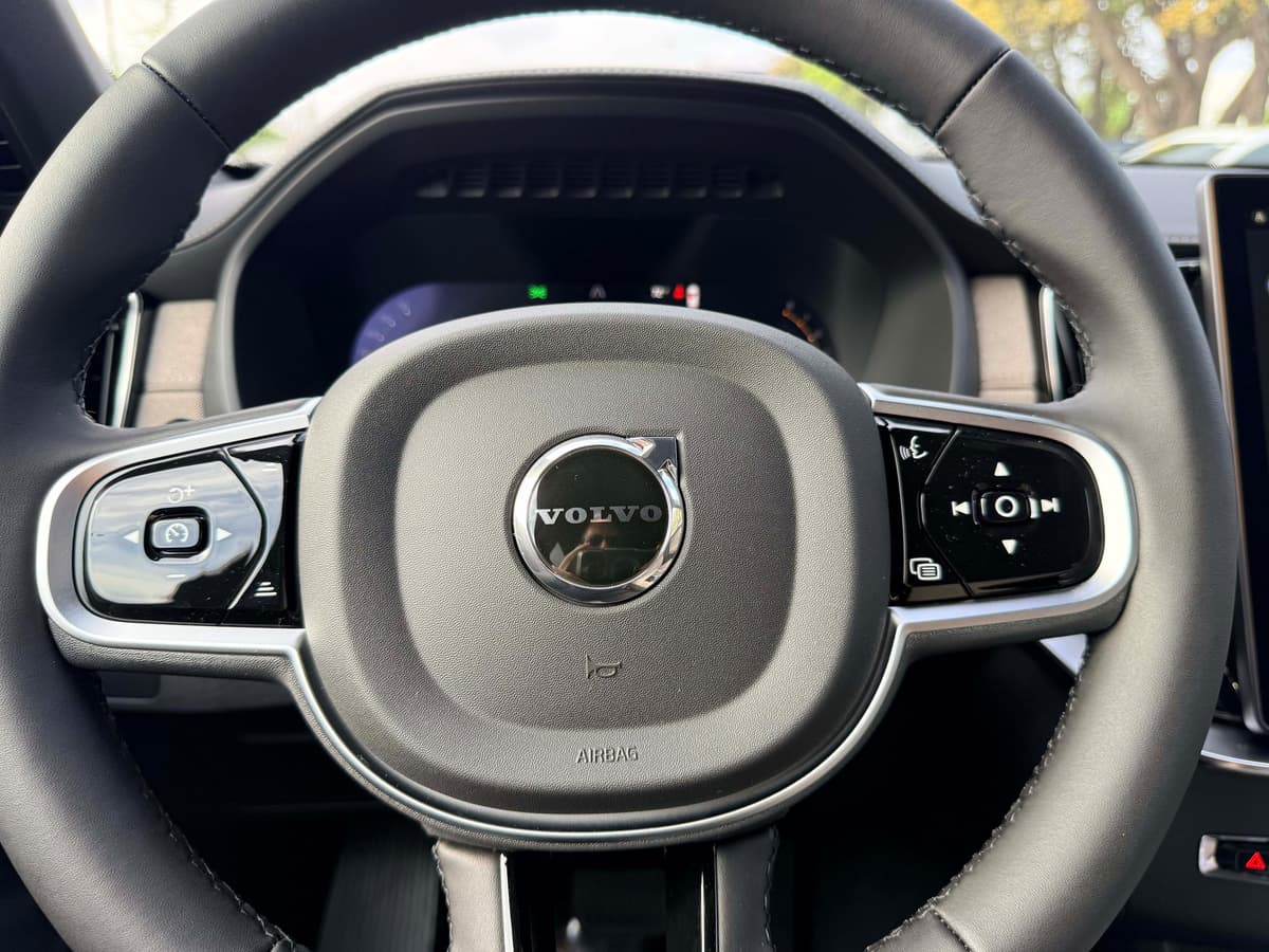 2026 Volvo XC90 - Image 20