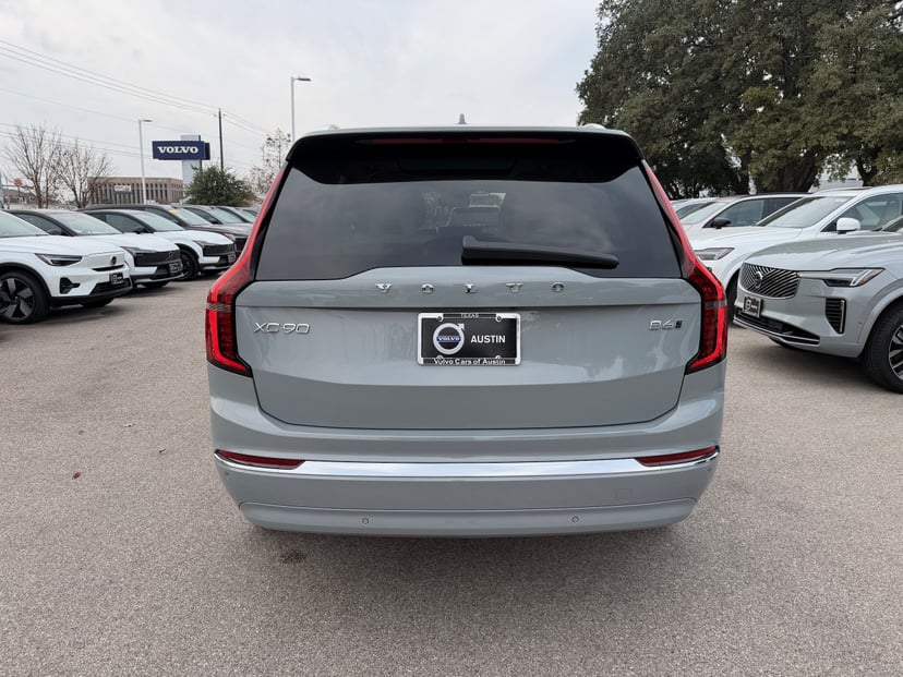 2026 Volvo XC90 - Image 5