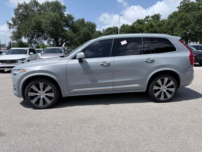 2024 Volvo XC90 - Image 2