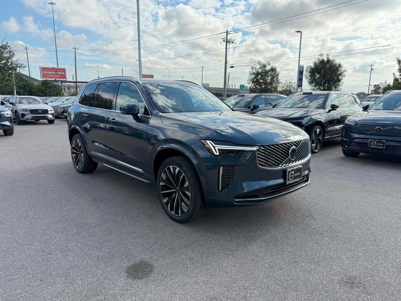 2026 Volvo XC90 - Image 7