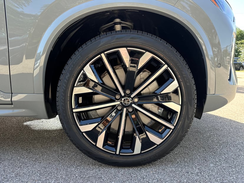 2026 Volvo XC90 - Image 6