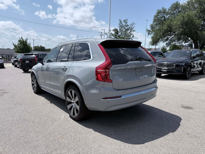 2024 Volvo XC90 - Image 3