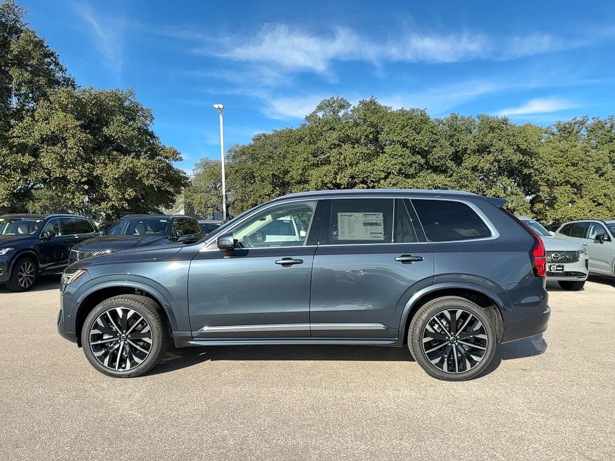 2026 Volvo XC90 - Image 3