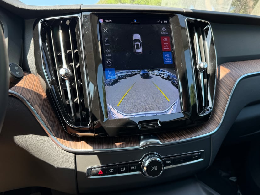 2023 Volvo XC60 - Image 19