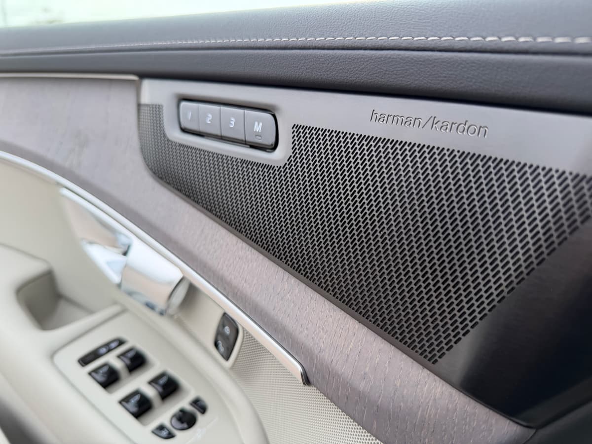 2026 Volvo XC90 - Image 19