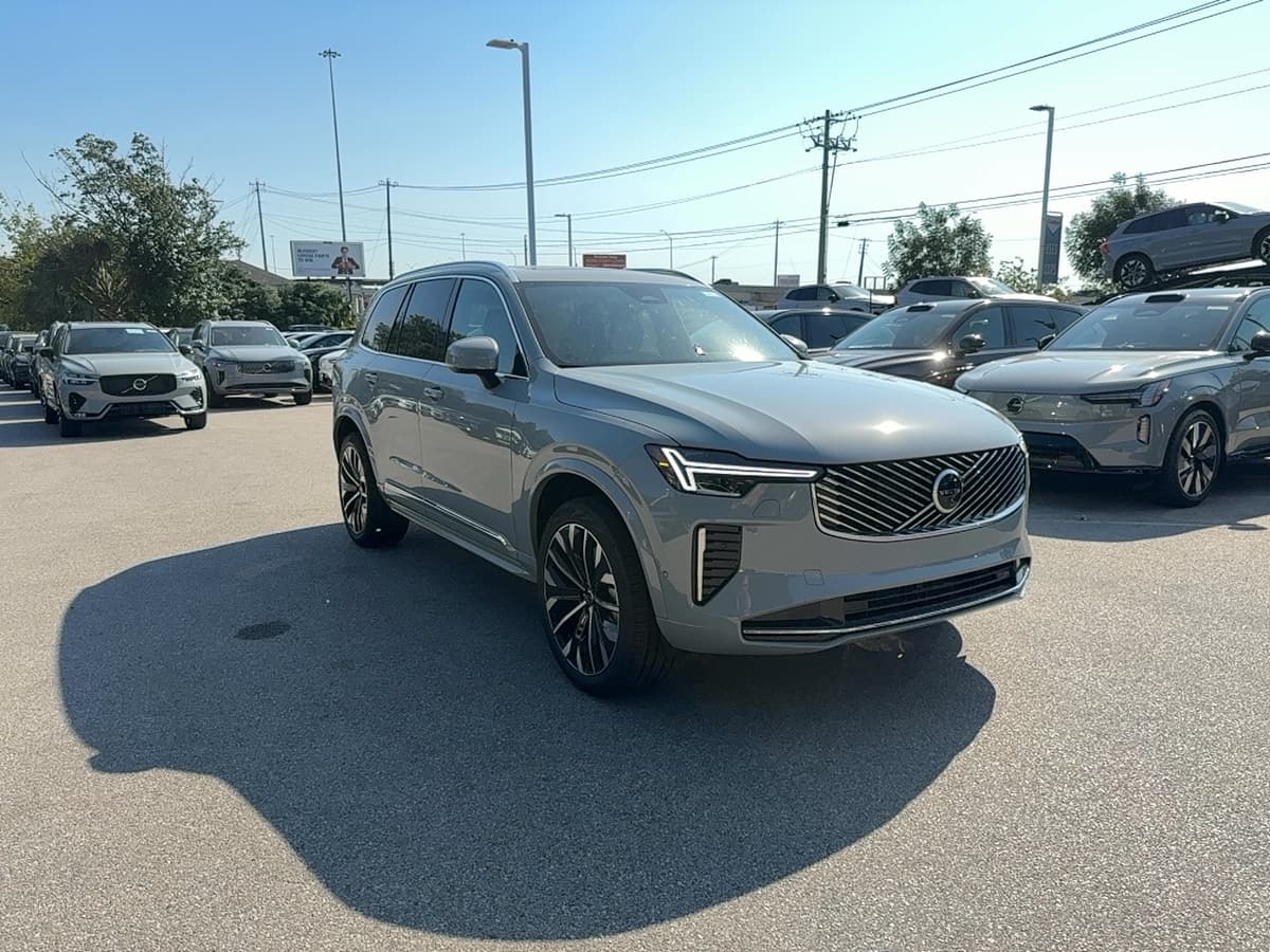 2026 Volvo XC90 - Image 7